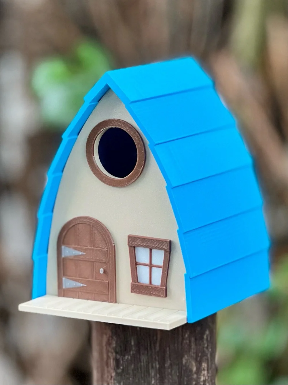 Turquoise Nature Birdhouse 7” x 6” x 5.25” Mounting Bracket Included